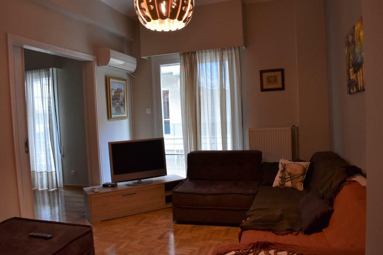 Chic Central Apartment In Evangelismos Metro Station Athén Kültér fotó