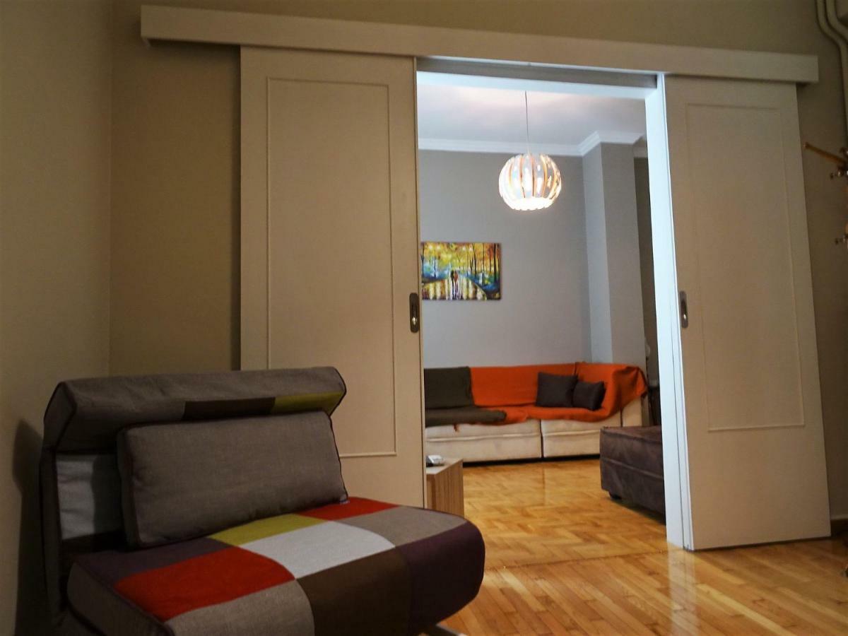 Chic Central Apartment In Evangelismos Metro Station Athén Kültér fotó