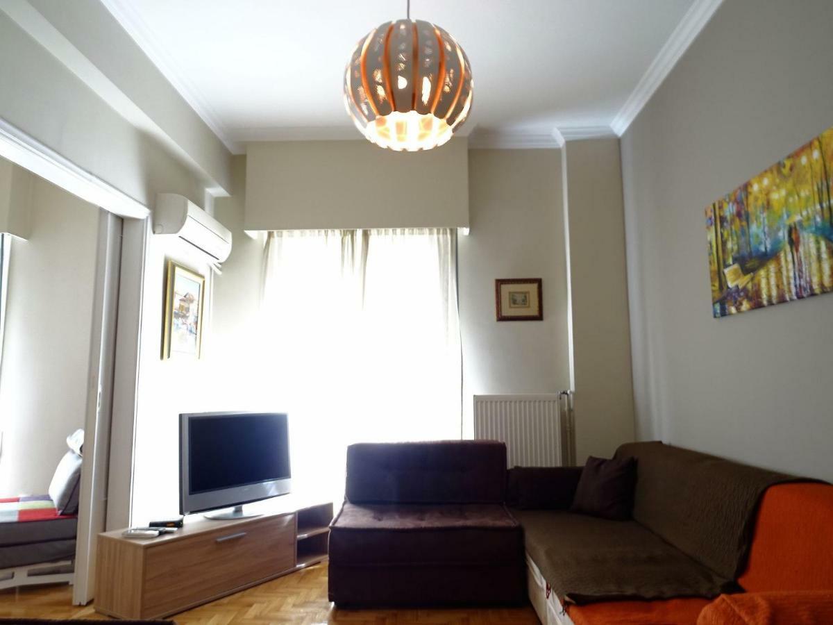 Chic Central Apartment In Evangelismos Metro Station Athén Kültér fotó