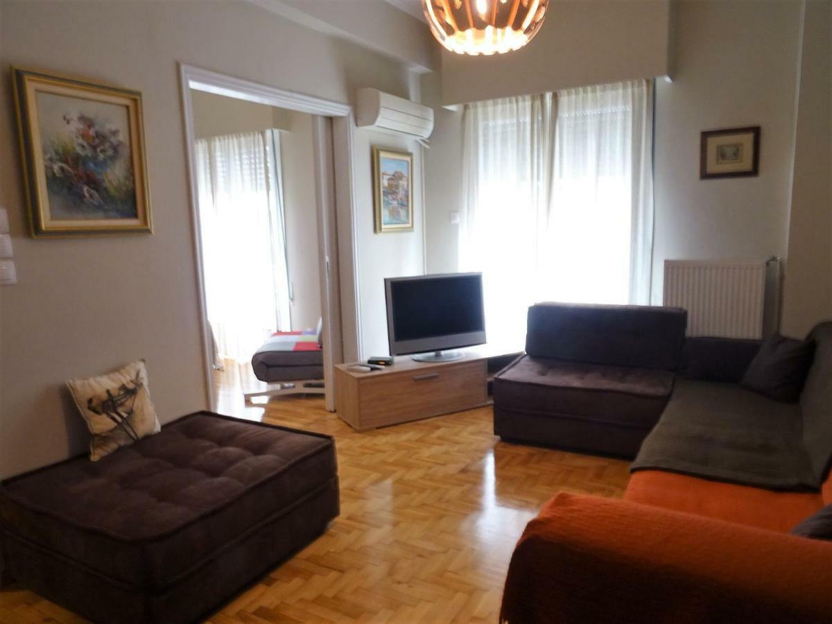 Chic Central Apartment In Evangelismos Metro Station Athén Kültér fotó