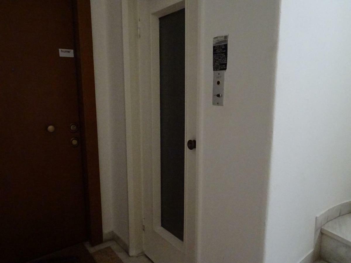 Chic Central Apartment In Evangelismos Metro Station Athén Kültér fotó
